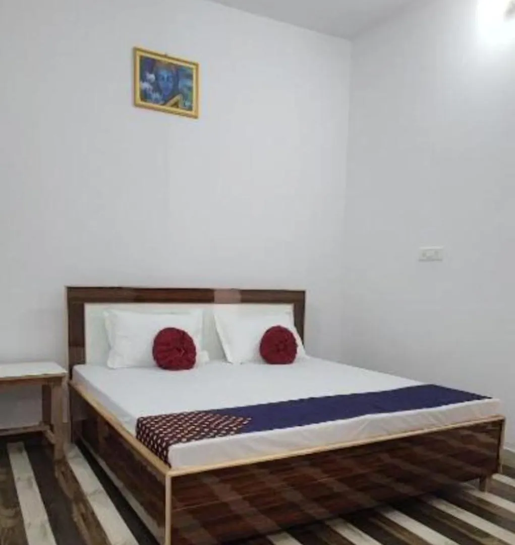 Homestay Varanasi Premium Hotel - K A S H I - N E S T - Near Sarnath Excavated Site - Restaurant And Free Wi-Fi - Fully Air Conditioned Hotel At Prime Location - Best Hotel In Varanasi